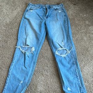 ripped american eagle mom jeans